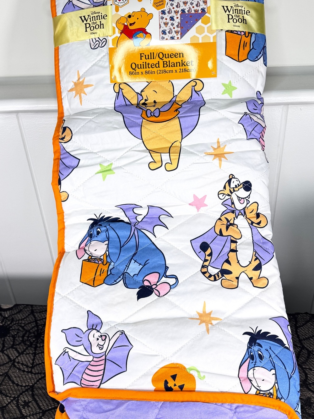 NEW Disney Winnie The Pooh Halloween Quilt Full/Queen